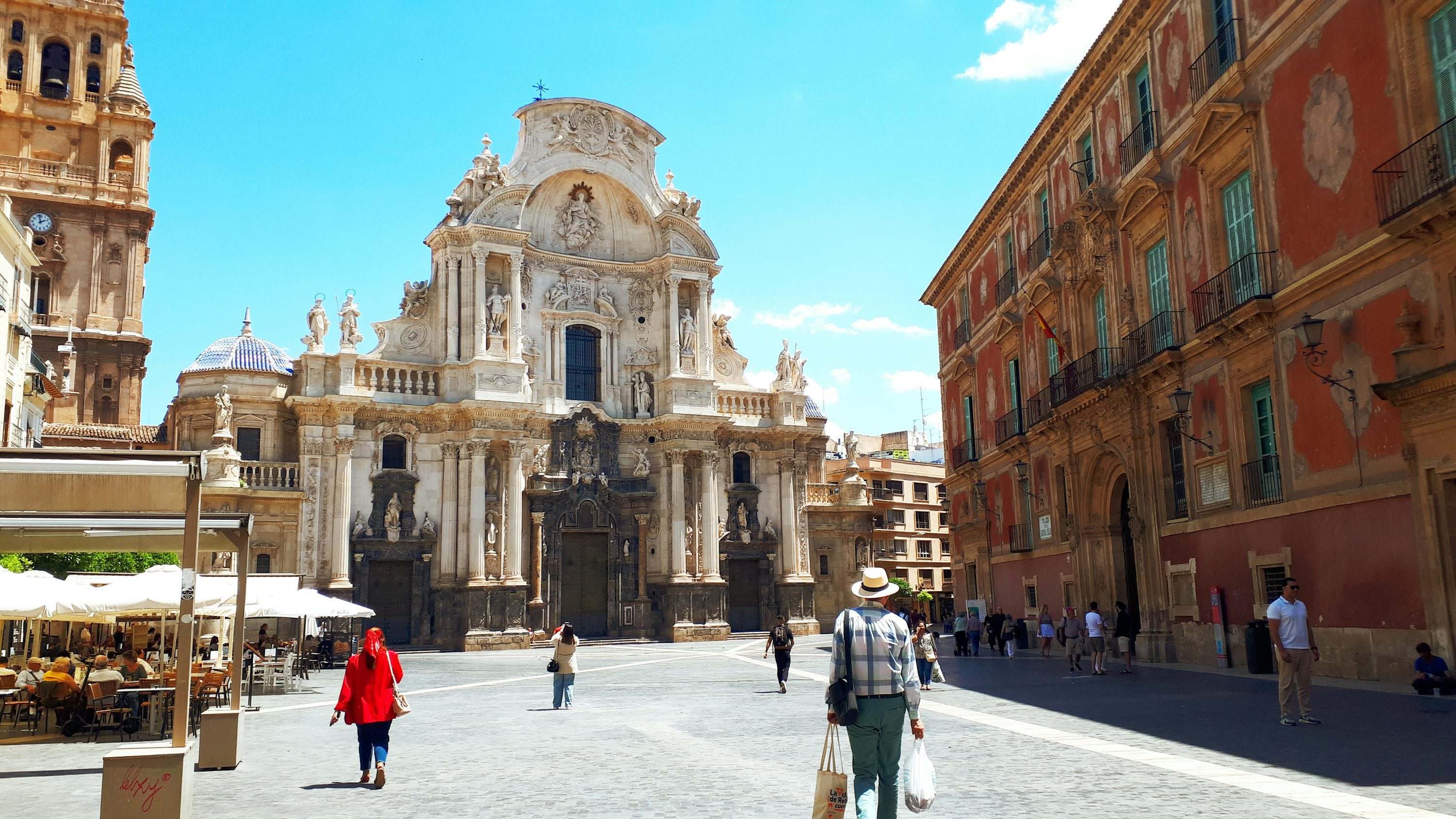 Catedral de Murcia y vida urbana
